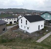 Neubau in KFW 40 Ausführung. - 449.500,00 EUR Kaufpreis, ca.  150,00 m² Wohnfläche in Pfaffenhofen (PLZ: 74397)