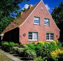 Großzügiges Wohnhaus im Warftdorf Midlum - Jemgum
