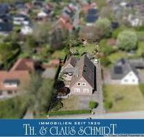 Gepflegtes Doppelhaus mit Werkstatt, Doppelcarport und abtrennbarem Bauplatz in Wahnbek nahe OL - Rastede