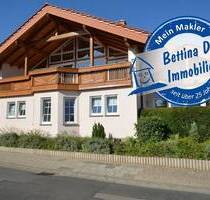 DIETZ: Großzügiges Einfamilienhaus in Schaafheim OT Radheim! 4 Freisitze und große Garage! Ab 15.11.