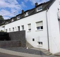 Sicher in Immobilien investieren. Tolles & gepflegtes 6 Familienhaus in Top-Grenzlage zu Luxemburg! - Wellen
