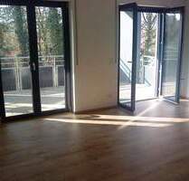 Moderne Stadtwohnung mit Garage, großem Balkon und EBK im Zentrum von Crailsheim