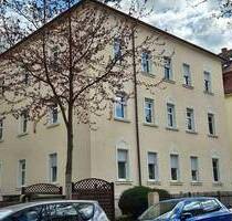 Leerstehende 2 -Zimmer-Maisonette-Wohnung sucht neuen Eigentümer und braucht Auffrischung - Dresden Cotta