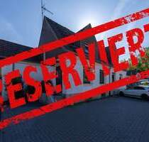 Charmante Zechen-Doppelhaushälfte mit Potenzial Der herrliche Garten wird Sie begeistern. - Lünen