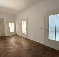 Familienwohnung mit Balkon und Blick ins Grüne - Chemnitz Sonnenberg