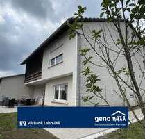 Günterod: Wohnhaus mit zwei Wohneinheiten und großem Grundstück - Bad Endbach / Günterod