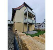 Modernes Wohnen in einem Reihenendhaus mit Außenbereich und Stellplätzen - Jena Zentrum