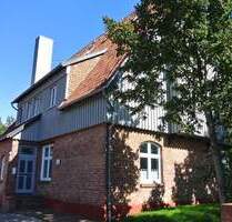 Moderne 2-Zimmer-Wohnung mit EBK im DG in Hermannsburg! (AK-1020-95)