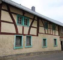 Handwerker aufgepasst! Historisches sanierungsbedürftiges Fachwerkhaus mit Anbau + viel Baumaterial - Rech