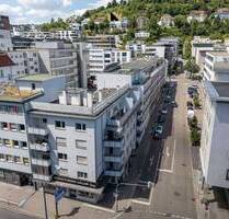Zentral. Hell. Mit Vision zur Traumwohnung. 3-Zimmerwohnung mit Balkon in Stuttgart-Mitte!