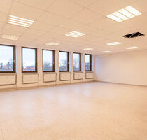 Einladendes Büro- oder Praxisparadies mit flexiblen Gestaltungsmöglichkeiten - Buxtehude
