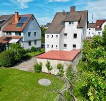 Zweifamilienhaus mit ausgebautem Dachgeschoss in Kassel-Niederzwehren