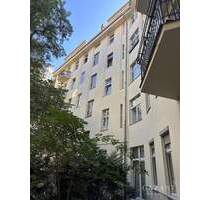 Moderne 1 Zimmer-Wohnung mit Altbaucharme und ca. 17 qm Gartenanteil! - Berlin Neukölln