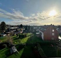 Charmante Etagenwohnung in Eickel, mit unverbaubarem Ausblick, Aufzug und großzügigem Balkon - Herne Eickel - Kern
