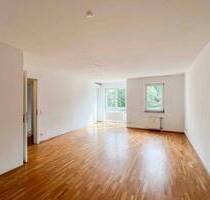 Sofort bezugsfrei! 1-Zimmer-Wohnung mit Einzeltiefgaragenstellplatz in Bad Aibling