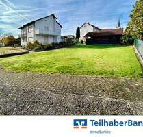 Zweifamilienhaus zauberhaft am Waldrand in Adelsdorf-Neuhaus - Adelsdorf/Neuhaus