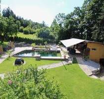 Mehrgenerationenhaus in absoluter Alleinlage nur 2,5 km vor den Toren Landshuts! - Tiefenbach Schloßberg