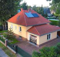 4 Jahre Vorfreude garantiert - 227 m² kernsanierte Lebensqualität mit Charakter und Pool - Berlin Biesdorf