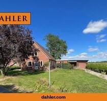 Charmanter Rotkliner wartet auf Revitalisierung... (oder realisieren Sie hier Ihren Neubau unter Reet) - Risum-Lindholm Maasbüll