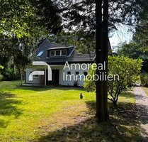 Norderstedt | Freistehendes Einfamilienhaus mit Einliegerwohnung auf uneinsehbarem Traumgrundstück