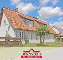 Großzügiges Einfamilienhaus mit Nebengebäuden zu verkaufen! - Bergen (Dumme)