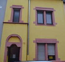 Einfamilienhaus mit drei Apartments in Trier Süd