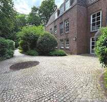 **WELLINGSBÜTTEL** 3-4 Zim.- am Alsterwanderweg, ca. 101 m², sw Terrasse, inkl. TG-Stellpl. - Hamburg