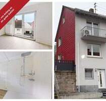 Doppelhaushälfte ohne Renovierungsstau mit sehr großem Grundstück - Leimen