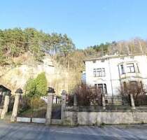 Familienidyll mit Garten, 5 Garagen und 5 Freistellplätzen in Rathmannsdorf