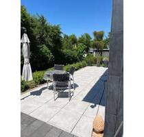 Modernes Einfamilienhaus mit Doppelgarage und großer Terrasse in Oberschwarzach, OT. Zwischen Würzburg, Schweinfurt, Bamberg.