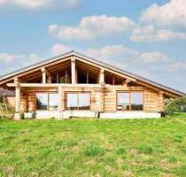 Traumhaftes Holzhaus: Wohnen mit großem, sonnigem Garten und naturnaher Lage - Laußig Authausen