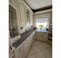 Ideal für junge Familie! Sehr schöne, helle 4 ZKB, Balkon, 2 Bäder, Einbauküche, Garage - Ludwigshafen am Rhein Gartenstadt