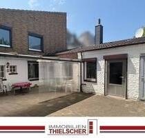Vielseitiges Einfamilienhaus mit großem Garten, Garage - Ideal für Mehrgenerationen oder Handwerker - Übach-Palenberg
