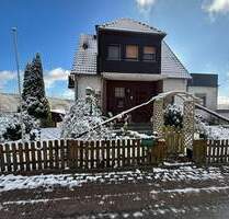 Sanierungsbedürftiges Ein-Zweifamilienhaus in Waldrandlage von Neuhaus im Solling - Holzminden Neuhaus
