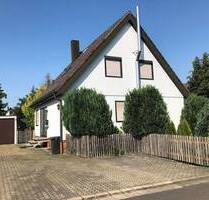 Gemütliches Einfamilienhaus mit Garage und großem Grundstück - Gerhardshofen