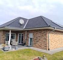 Neuwertiger Bungalow in Zetel - 399.000,00 EUR Kaufpreis, ca.  97,10 m² Wohnfläche in Zetel (PLZ: 26340)