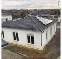 Neubau Bungalow mit Doppelgarage im Neubaugebiet Marien Höhe - Buchen