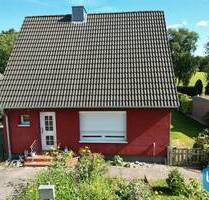 Familienfreundliches Haus mit Raum für Ideen und Gestaltung - Lebrade / Kossau