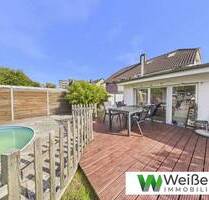 Modernisierte Doppelhaushälfte mit ca. 153 m² Wohn- und Nutzfläche, Garten und Pool in ruhiger Lage von Pinneberg