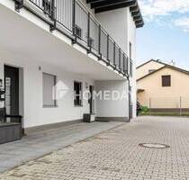 Modernes Wohnen auf 3 Zimmern - mit EBK, Garten, Terrasse, Garage, Stellplatz & separatem Eingang! - Wallersdorf
