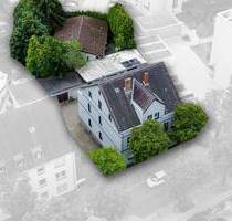 Einfamilienhaus + Mehrfamilienhaus - 7 Einheiten - 5 Garagen - freistehend - Herne Sodingen