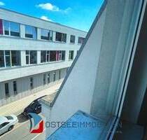 Innenstadt-Greifswald, Sommerangebot, ETW im DG, 2 Zi., ca. 65 m², Bad m. Wanne, EbKü., Keller,