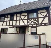 Fachwerkhaus mit Charme - 195.000,00 EUR Kaufpreis, ca.  253,00 m² Wohnfläche in Weinsheim / Oberhub (PLZ: 55595)