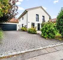 Durchdacht bis ins Detail: familienfreundlich geplant, hochwertige Ausstattung, viel Platz zum Leben - Berglern