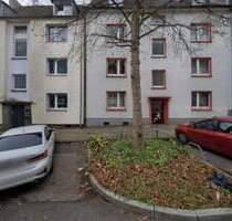 gemütliche DG Wohnung sucht neue Mieter - Essen Altendorf