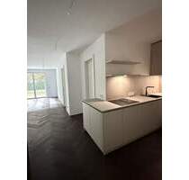 Exklusive 2- Zimmer Neubauwohnung im EG mit Garten in München - Solln