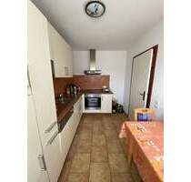 Berenbostel - sanierte 4-Zi-ETW im 1.OG mit Loggia und EBK - Garbsen