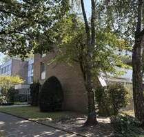 Krefeld-Stadtwald: luxuriöse 6-Zimmer-Wohnung mit Ost-, Süd- und Westterrasse