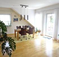 Helle 2-Zimmer Wohnung mit Balkon in ruhiger Lage - Frontenhausen