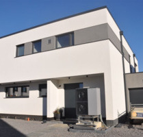 Erstbezug - provisionsfrei! Schicke, moderne Dachterrassenwohnung mit unverbautem Fernblick - Nörvenich
